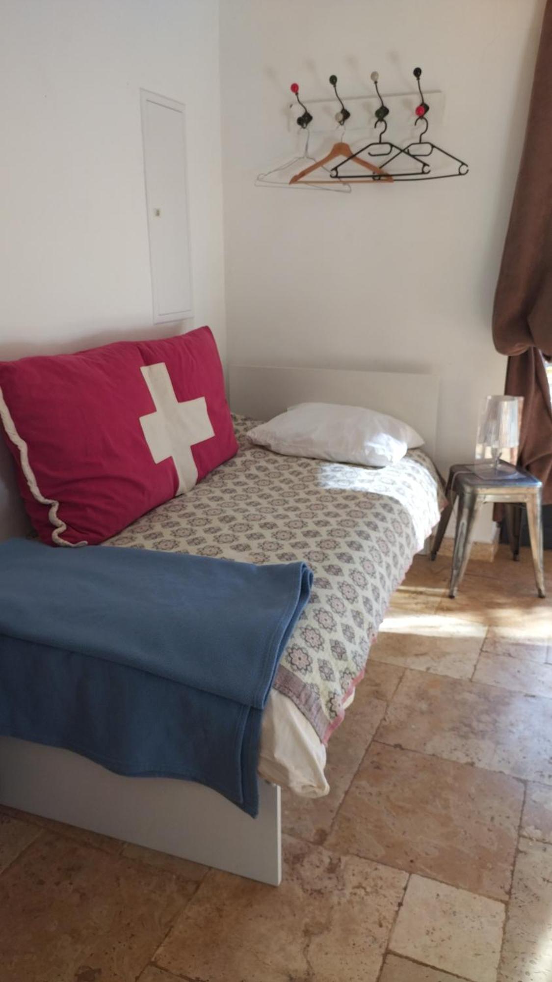 Studio Independant Dans Ferme Equestre 阿尔卑斯 外观 照片